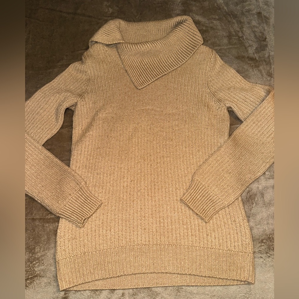 Banana Republic Heritage Women's Beige Cowl Neck Sweater